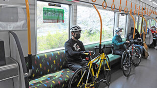 電車自転車ママチャリ